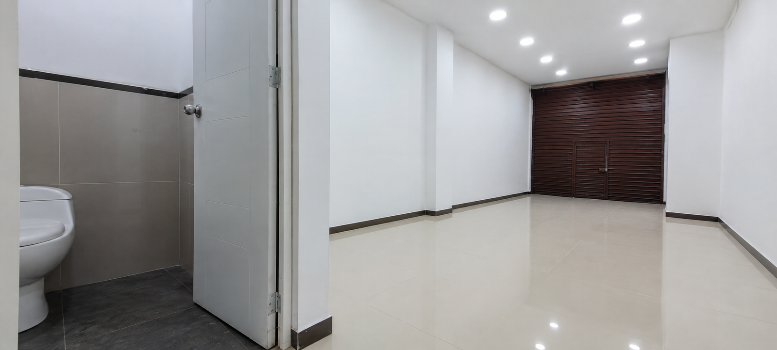 LOCAL COMERCIAL  AV. PACHACUTEC 4657 — Foto 2