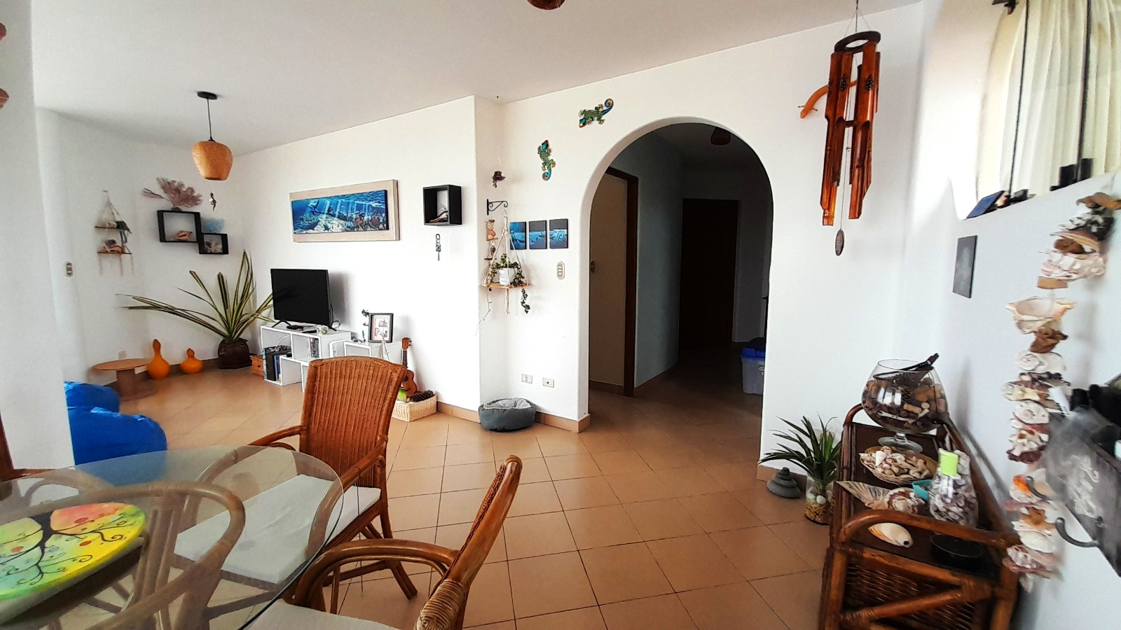 DEPARTAMENTO PRIMERA FILA- VISTA PANORÁMICA A PLAYA NORTE — PUNTA HERMOSA — Foto 3