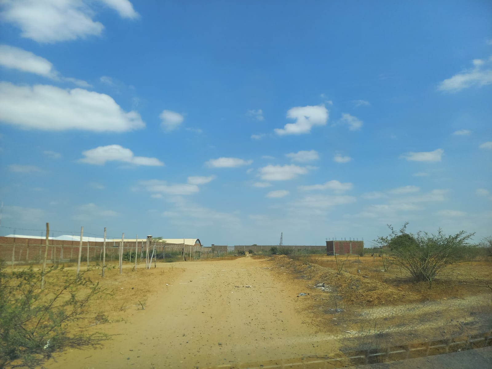 Vendo Terreno 360 m² en ADUS Sullana – 18 m de frente salida directa a la Panamericana — Foto 2