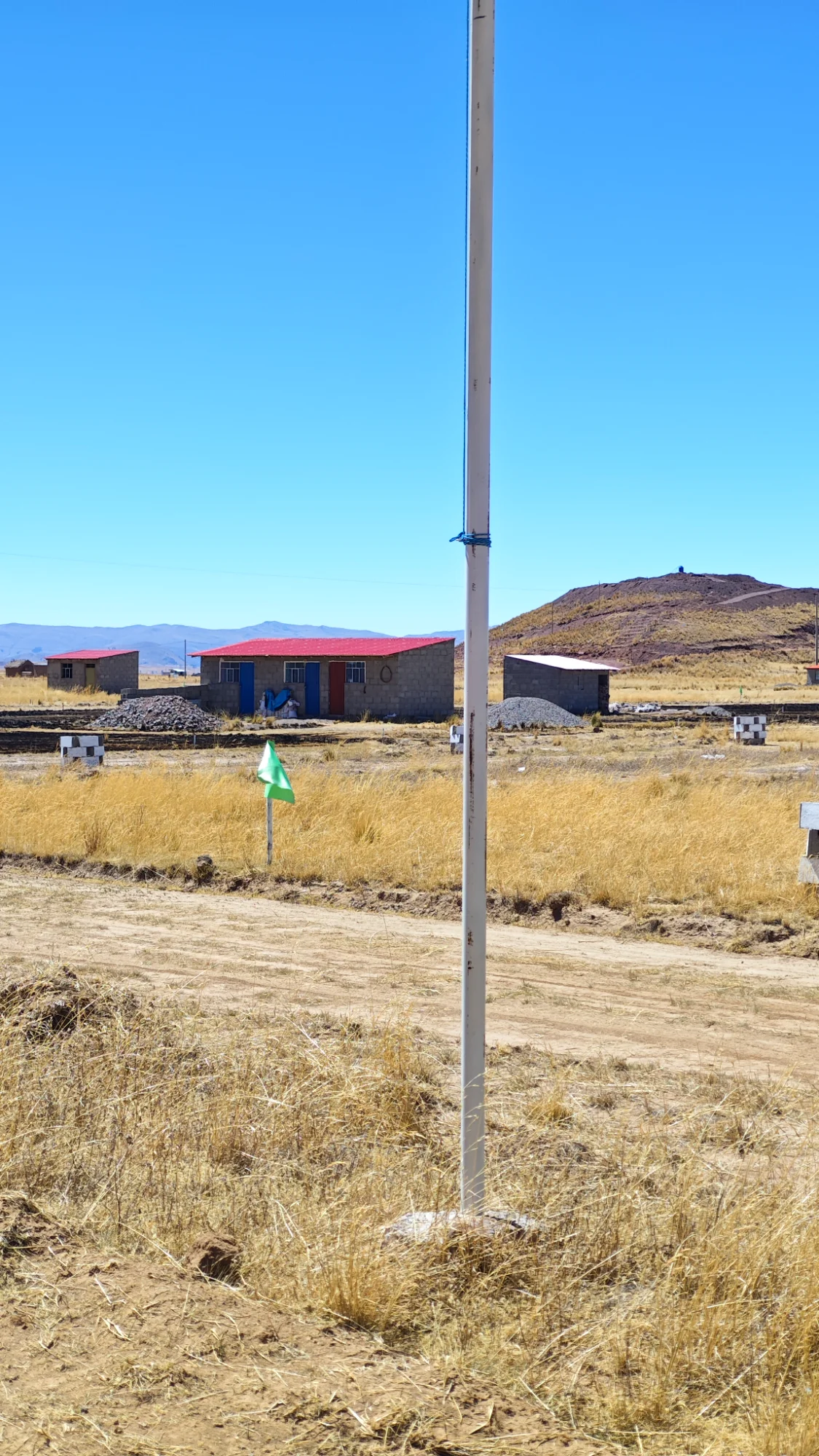 Terrenos a la altura del cementerio chingora de 160m2 a media cuadra de avenida — Foto 2