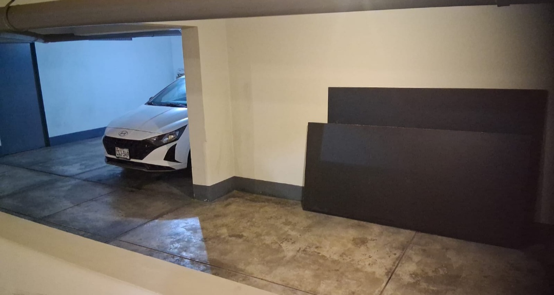 Cochera en alquiler en San Borja (Av. Boulevard de surco cuadra 1) — Foto 3