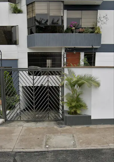 Cochera en alquiler en San Borja (Av. Boulevard de surco cuadra 1)