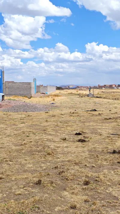 Terreno 10 x 9, salida Huancané altura del KARTODROMO