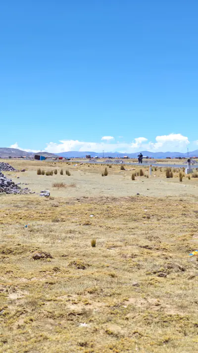 Terreno de 320m2 en la misma autopista Caminaca, cerca a la UNAJ
