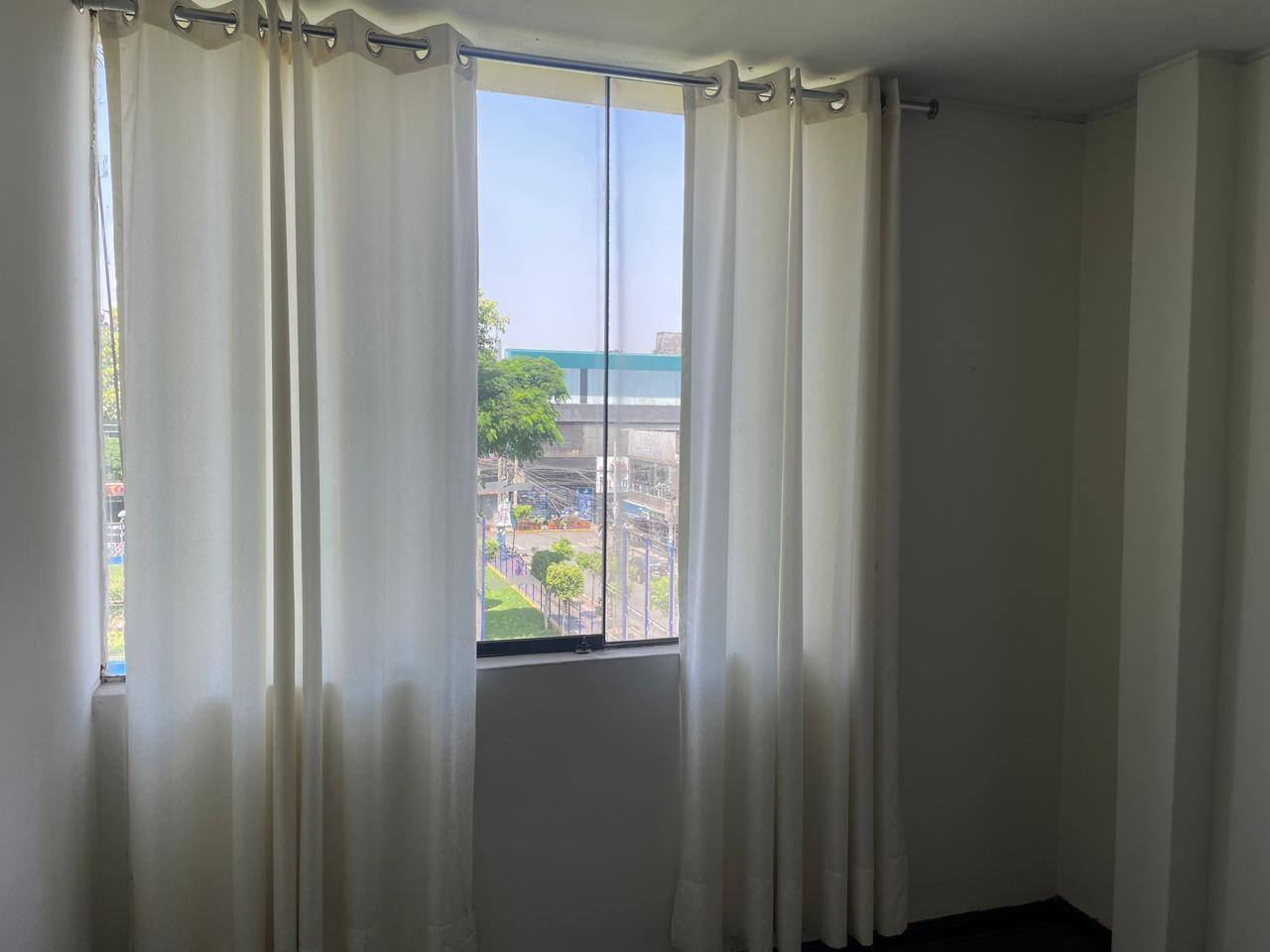 ¡Oportunidad en Independencia! Se vende departamento céntrico y bien distribuido. — Foto 2