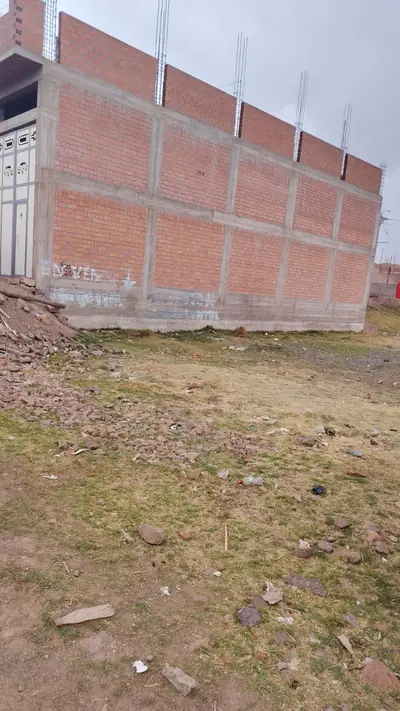 Terreno de 198m2 esquina, salida huancane antes del puente independencia