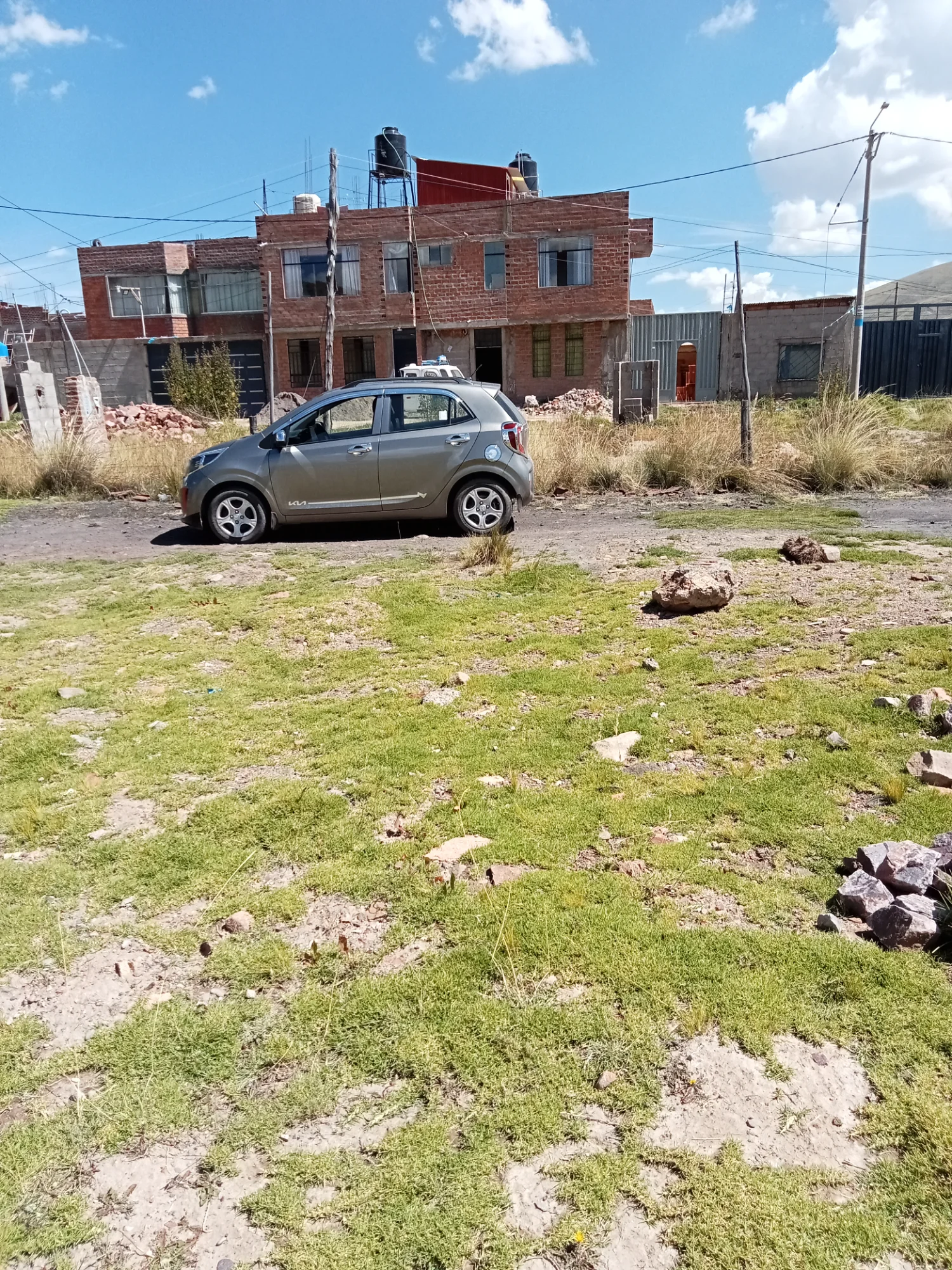 Terreno en salida Arequipa cerca a la Upeu y Shalom — Foto 2